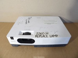 SANYO PLC-XD2200 3LCD XGA Projector Beamer 2200 Lumens - 5,360 H - REPLACE LAMP