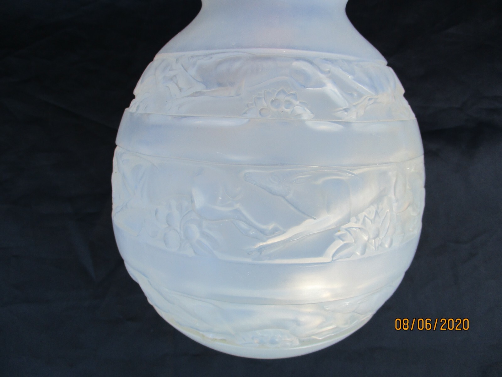 Vase Lalique France décor antilopes René Lalique France Lalique Glass