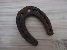 ** NOSTALGISCHES HUFEISEN - OCHSE - KUH - HANDGEFERTIGT - DEKORATION  - ROSTIG