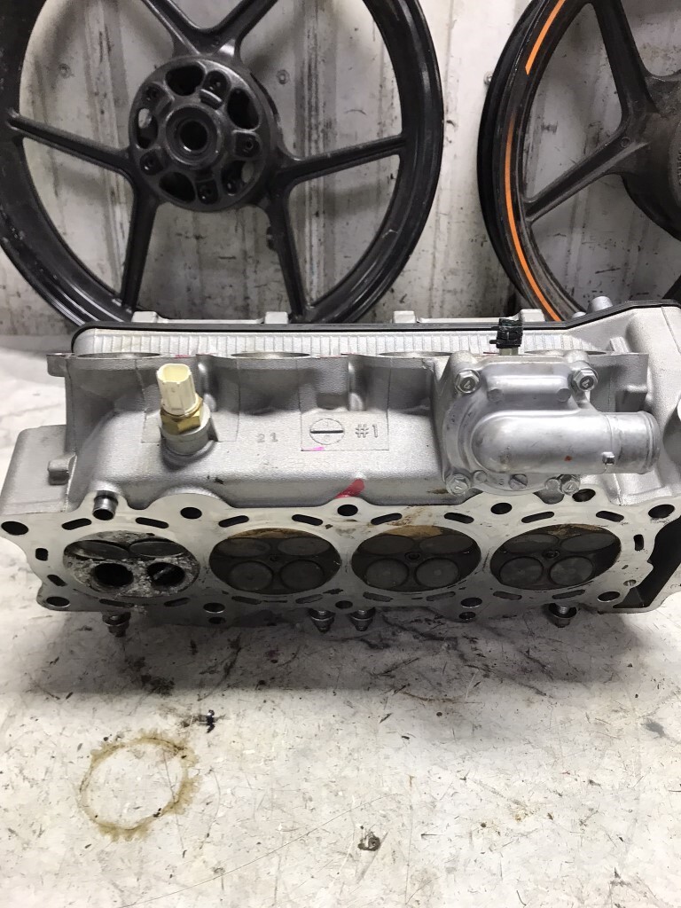 20 Kawasaki Zx 6 636 ZX6 ZX636 K Ninja Engine Motor Cylinder Head