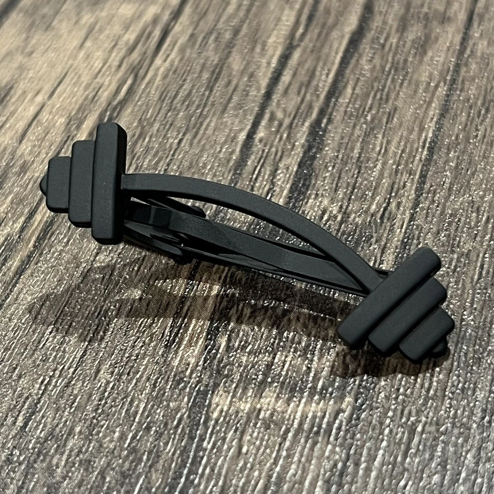 Barra de gravata haltere preta fosca clipe de gravata masculino presente de casamento aniversário preto - Imagem 2 de 4