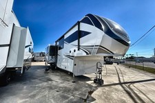 2026 Grand Design Solitude 390RK