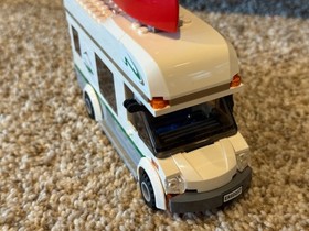 LEGO CITY: Camper Van (60057) W/Instructions