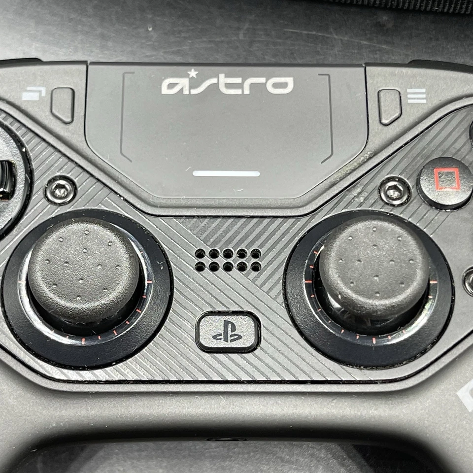 Astro Gaming C40 TR Wireless Controller for PlayStation 4 and PC Untested - Image 4 of 4