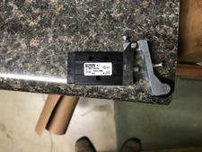 PARKER 414211000 PNEUMATIC MANUAL AIR CONTROL VALVE 