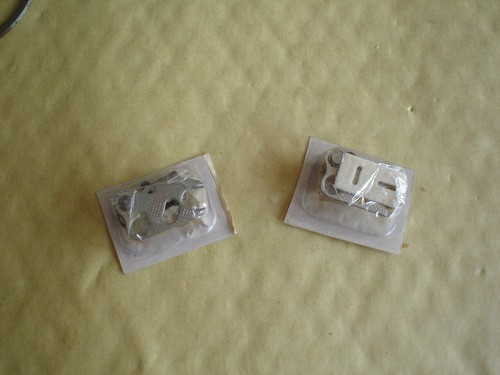 MZ contact breakers x 2.  Genuine GDR for all MZ models. 80-50.560 - Picture 1 of 3