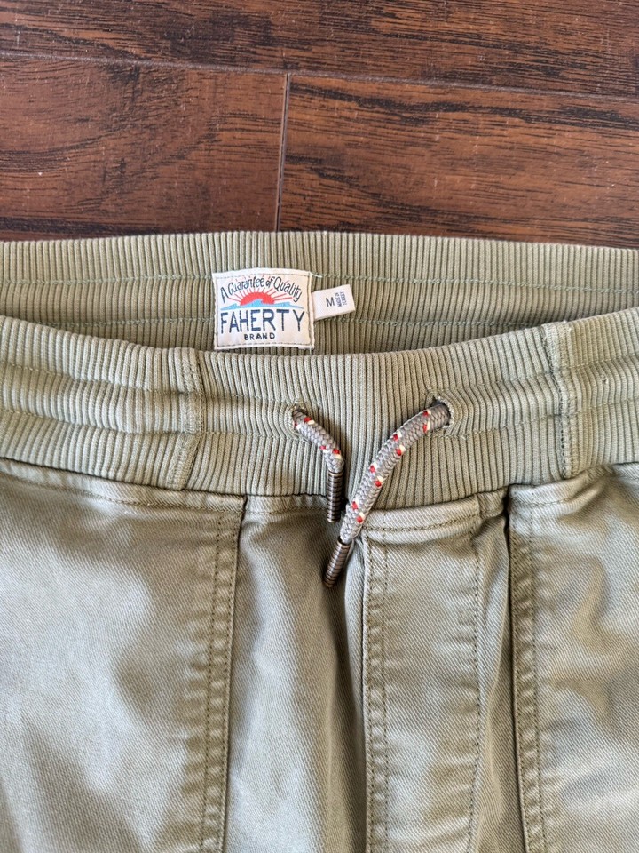 Faherty authentic army green military elastic waist pants joggers