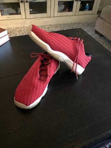 Rare Air Jordan Future bajo BG Gimnasio Rojo Negro Blanco Zapatos Talla 7Y  724813-601 | eBay