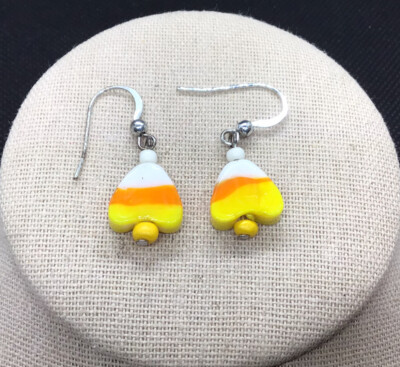 Vintage Halloween Holiday Costume Glass Candy Corn Drop Earrings U416