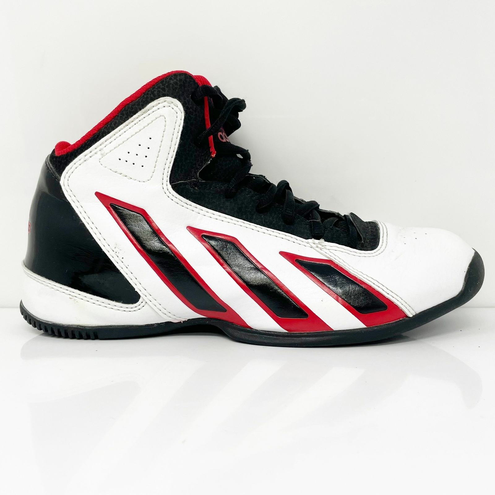 adidas mens basketball shoes white