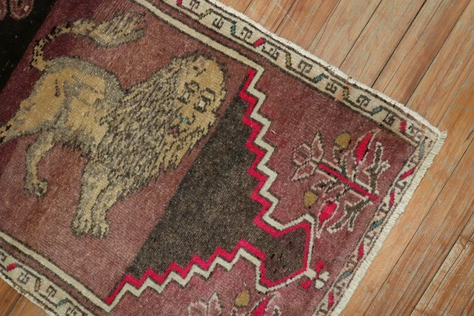 Vintage Turkish Pictorial Lion Rug Size 1'10''x3'2'' - Image 2 of 4