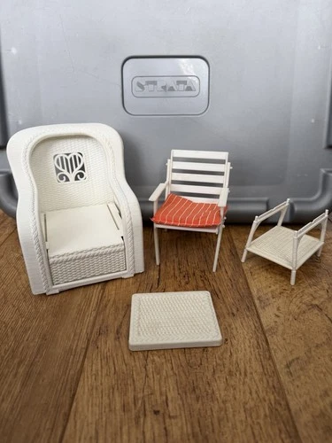 Pedigree/Mattel Sindy/Barbie Vintage Dolls Furniture