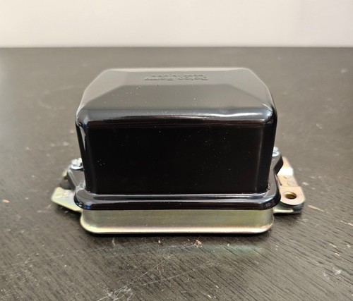 GM Genuine Parts D618 Voltage Regulator #1 - Picture 5 of 8