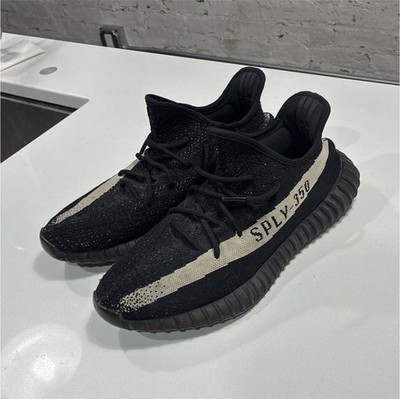 adidas Yeezy Boost 350 V2 Oreo Core Black/Core White Low Top Men's BY1604