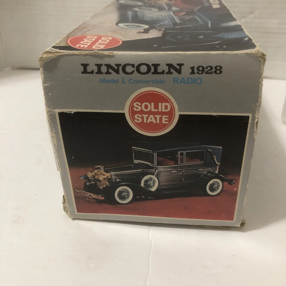 Lincoln 1928 model L convertible Solid State Radio VTG Collectible Original Box - Image 3 of 4