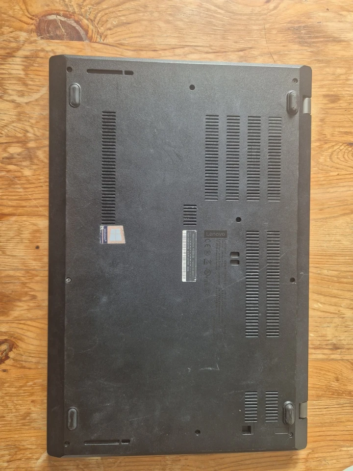 Lenovo ThinkPad L590 · i5-8365U · 16GB · 256GB, photo 2 of 5