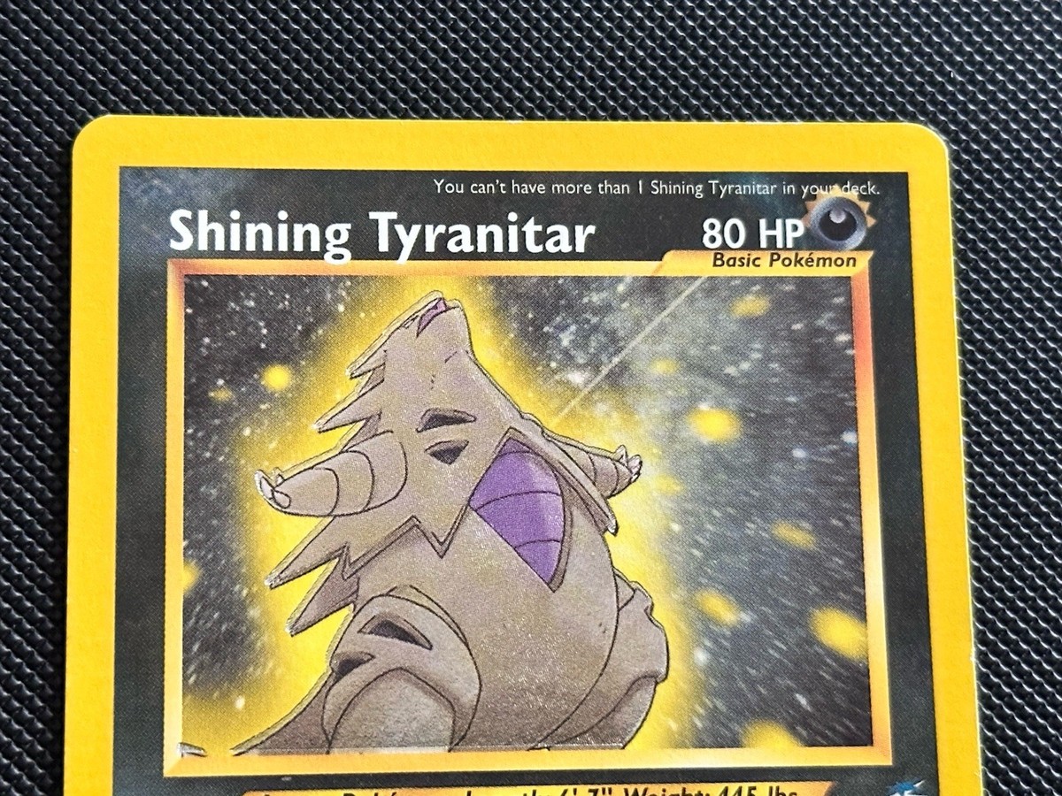 ポケモンカード　Shining Tyranitar 113/105 英語版 Shining Tyranitar 113/105 Holo Neo Destiny Pokemon Card