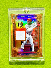 Elly De La Cruz JERSEY ROOKIE CARD GOLD PRIZM REFRACTOR 2023 Gold Standard  REDS