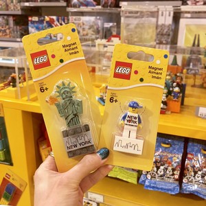 lego magnet statue of liberty