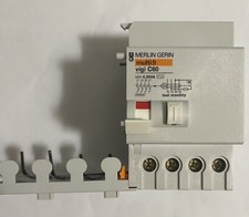 Merlin Gerin blocco differenziale VIGI C60 4P 25A 0,3 art. 26597