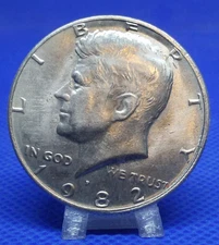 1982-P FS-901 NO-FG Kennedy Half Dollar Variety Error Clean AU coin