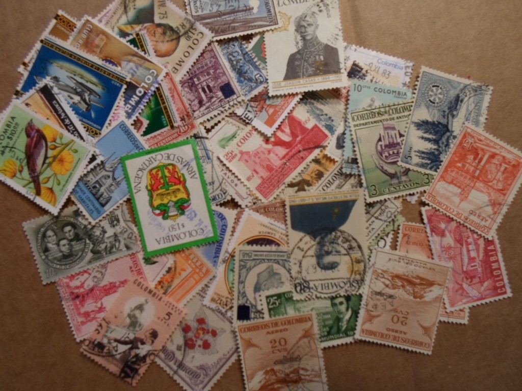 Collection lot 85 different stamps of Colombia - packet A