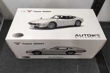 Autoart Wire Spoke Wheel Version White 1/18 Scale Toyota 2000Gt