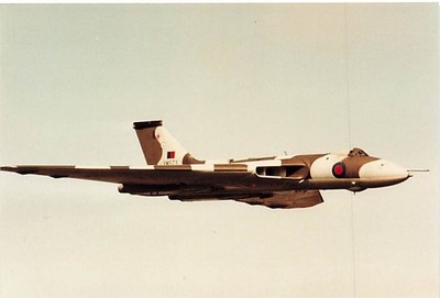 Foto C-BLMC Avro Vulcan Militärflugzeug ca. 10 x 15cm - 9d6248g