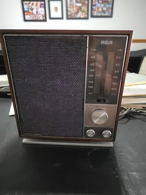 Vintage RCA Table Top AM/FM Radio Receiver Model RZC 255W | eBay