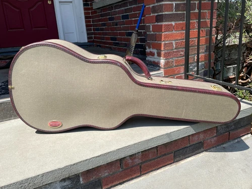 vintage minty 16" Ameritage guitar case for dreadnaught acoustic -BEST CASE EVAH