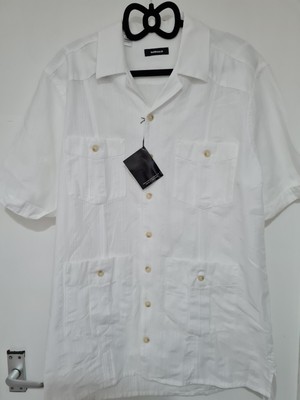 Walbusch mens short sleeve multi pockets white short size 39/40 