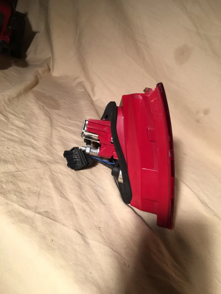 Juego de luces traseras Audi A5 2008-2012 cupé descapotable OEM Hella L+R/también por separado Foto 2 de 4