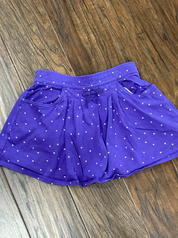 Crazy8 Girls Purple Skirt For Girls Size small 5-6 White Stars, Pocket