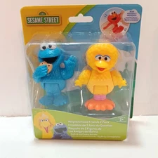Sesame Street Neighborhood Friends 2 Pack Big Bird & Cookie Monster Sealed 