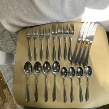 20 Piece Rogers Stainless Gold Band Flatware/Dinner Utensil Set - Modern CLEAN