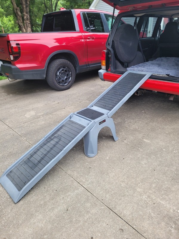 Weather Tech Dog Ramp EZ Ramp for Dogs Used Great Condition Local Pickup Only 