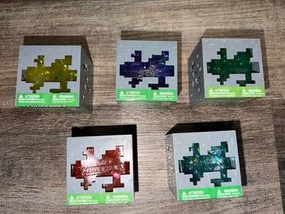 Minecraft Jelly Glitter Cube Squishy Toy Ore Lot 5ct Red Emerald Green Purple