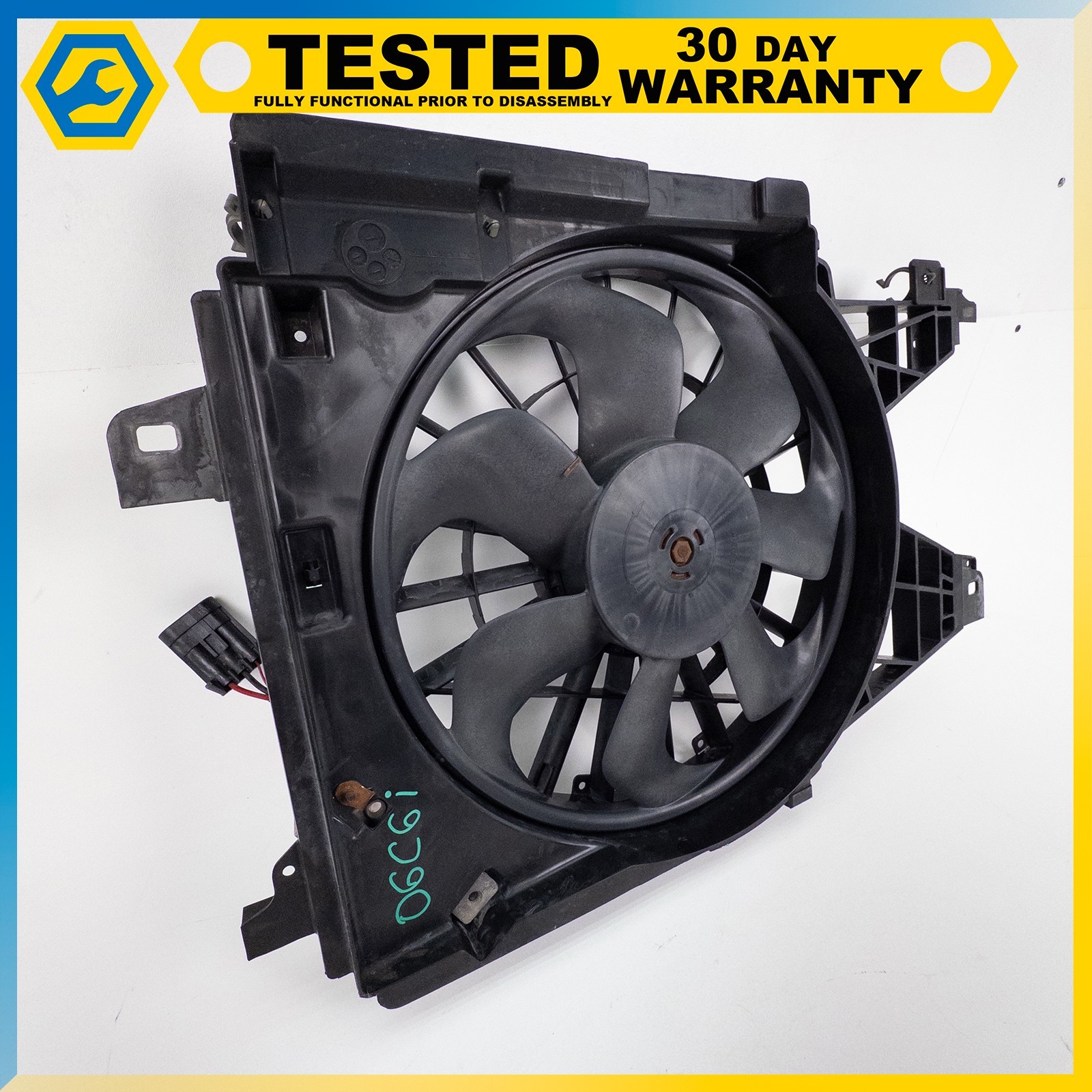 05-13 CHEVROLET CORVETTE C6 XLR ENGINE COOLING FAN ASSEMBLY SHROUD OEM