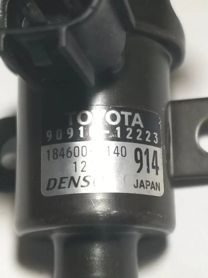 01 02 03 04 05 Lexus GS430 SC430 4.3 V8 Vacuum Switch Valve 90910-12223 OEM - Image 2 of 4