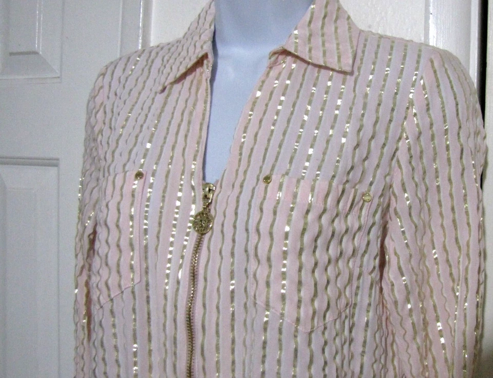 Anne Klein 全拉链衬衫粉色带金色金属条纹 2/3 袖 Wm's XS — 第 2/4 张图片