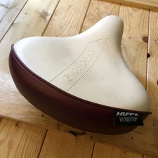 Bike Seat  26"Huffy Cranbrook Wide Saddle Comfort Cruiser. NEW!!  "SHIPS FREE"