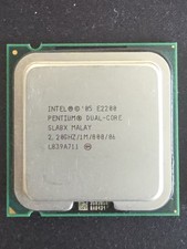 Intel Pentium Dual-Core E2200 @ 2.20GHz (SLA8X), 1MB L2 Cache 800MHz, LGA775