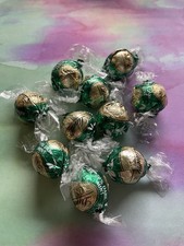 Lindt Lindor 70% Dark Chocolate Mint Truffles- Approx 80 balls, 1kg - Sold Loose
