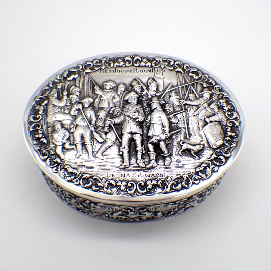 другое Ornate Oval Box Dutch 830