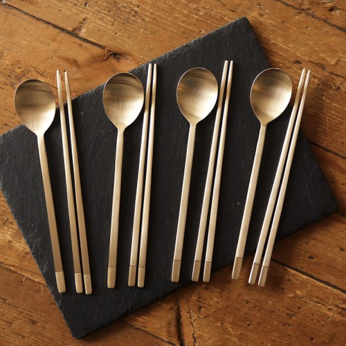 Notdam-Korean-Handmade-Brassware-Yugi-Twotone-Spoon-Chopstick-4set-Yoons-Kitchen
