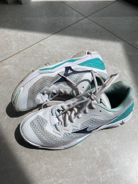 Mizuno Wave Stealth V Ladies Netball Trainers UK
