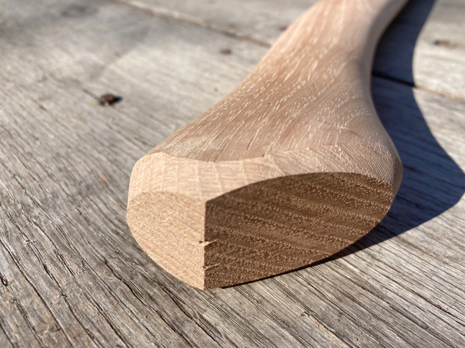 28" Curved Single Bit Hickory Axe Handle. Plain Sanded Made in USA # 2 ...