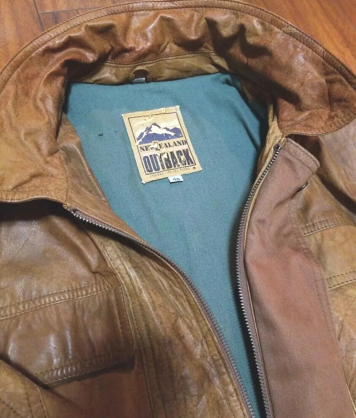 Vintage NEW ZEALAND OUTBACK Cooper Collection Brown Leather Jacket