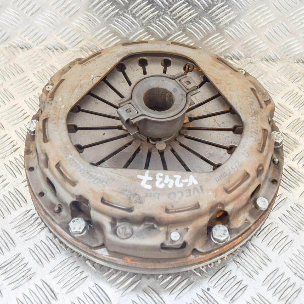 Iveco Daily V Furgon/Estate Clutch Kit 504389429 504389426 2.30  