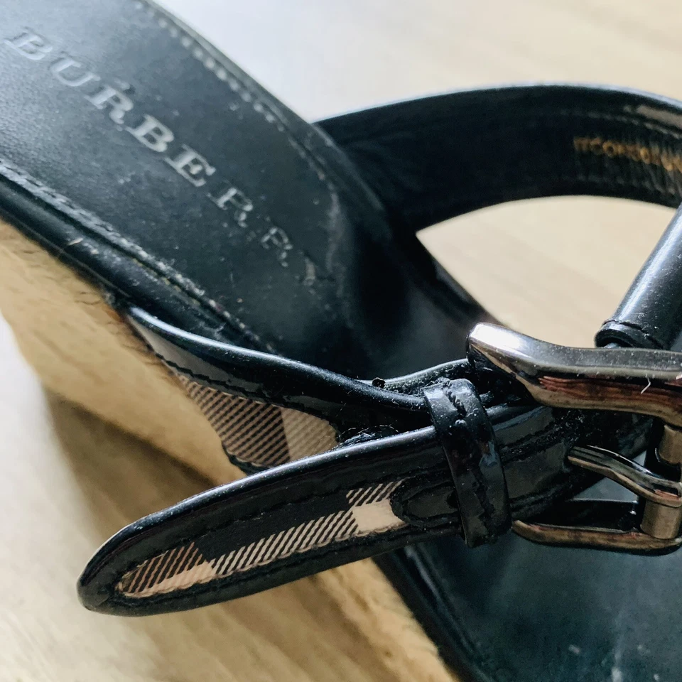 Cuñas alpargata de charol a cuadros Burberry Nova talla 39 SB-E Foto 3 de 4